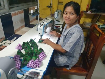 Wei Phyo seamstress