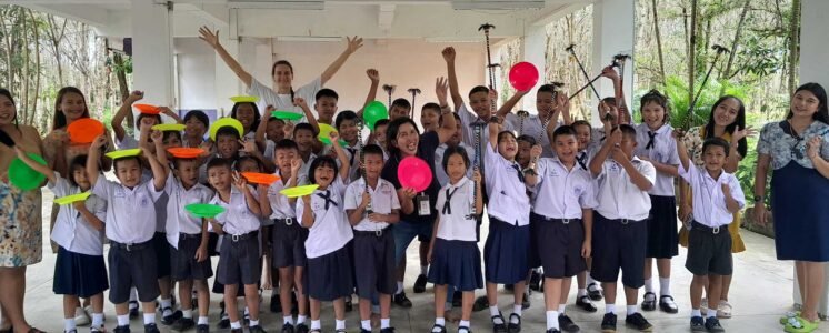 Pakweep School group photo
